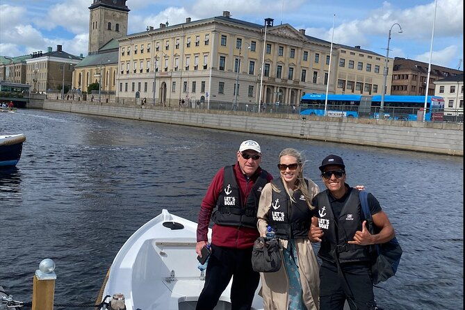 private-boat-ride-in-gothenburg-with-pickup