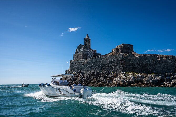 private-boat-tour-cinque-terre-and-gulf-of-poets-flyer-9-2