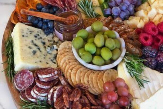 private-boat-tour-giardini-naxos-taormina-with-platter-and-wine