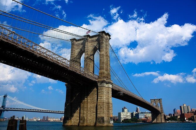 private-brooklyn-bridge-tour-with-a-local