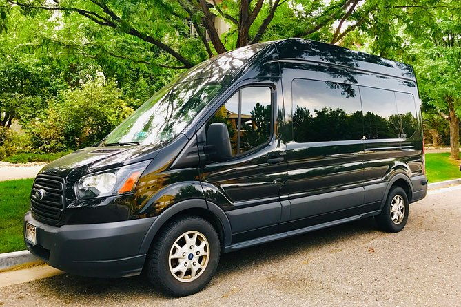 private-car-service-from-aspen-or-snowmass-to-denver-intl-airport-den