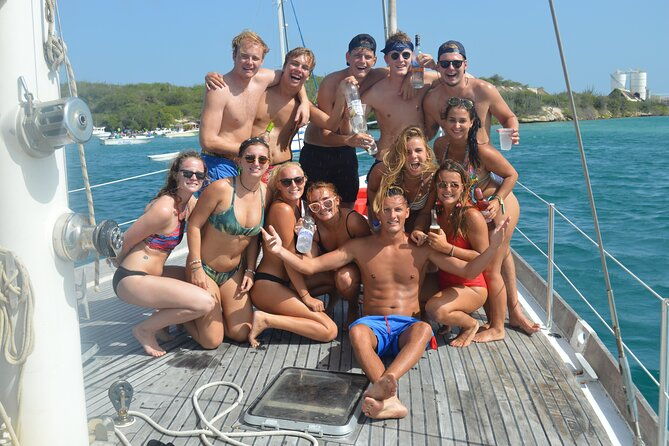 private-charter4-hours-spanish-watersfuik-bay-bbq-and-snorkel