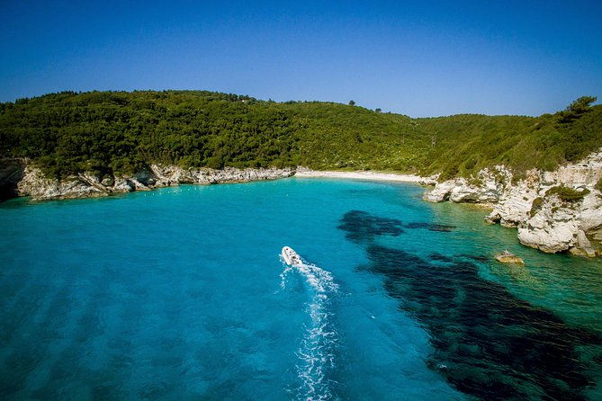 private-cruise-to-paxos-antipaxos-islands