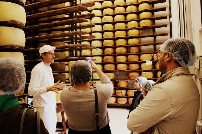 private-day-tour-lunch-parmesan-wine-and-vinegar-tasting-2