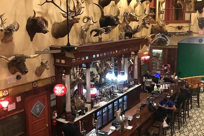 private-drunk-history-tour-4-historic-bars-5-hours