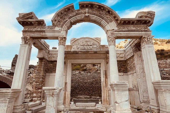private-ephesus-tour-from-izmir-port-and-izmir-hotels