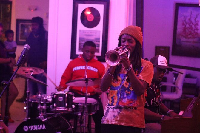 private-frenchmen-street-live-music-pub-crawl-in-new-orleans