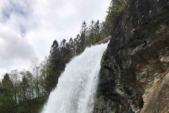 private-full-day-hardangerfjord-tour-from-bergen