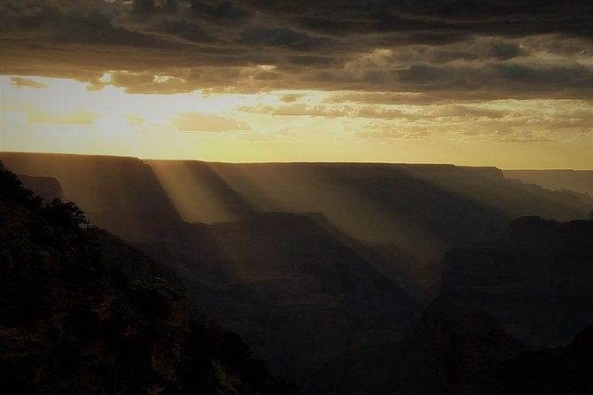 private-grand-canyon-sunset-tour-including-el-tovar-dinner-2