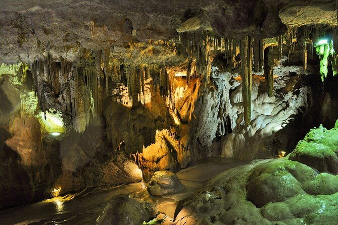 private-green-grotto-cave-and-river-tubing-from-montego-bay