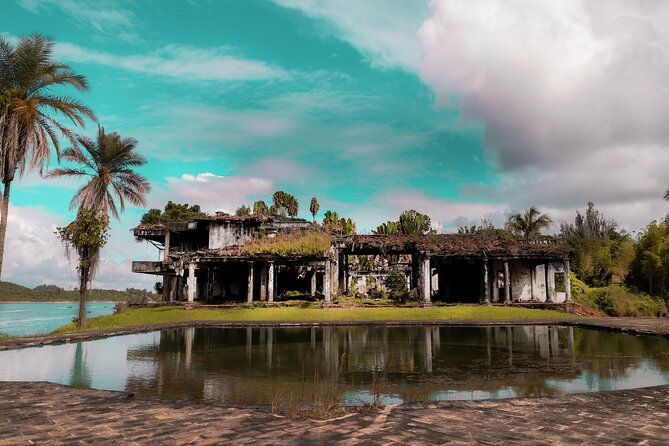 private-guatape-mansion-pablo-escobar-paintball-quadbike-boat