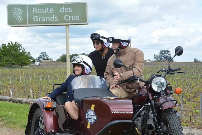private-guided-sidecar-tour-in-burgundy-from-meursault