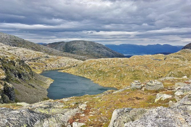 private-guided-tour-folgefonna-glacier-bondhus-valley-from-bergen-10-hours
