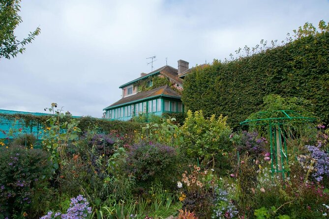 private-half-day-tour-to-monets-garden-in-paris
