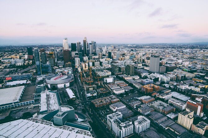 private-helicopter-tour-of-beaches-downtown-los-angeles-from-long-beach