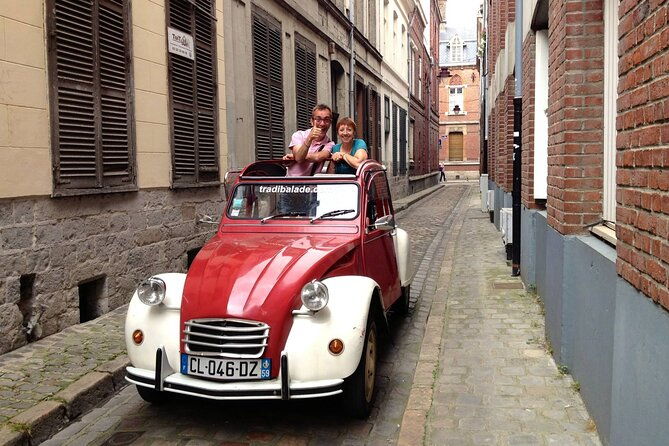 private-lille-tour-by-classic-convertible-2cv-with-champagne
