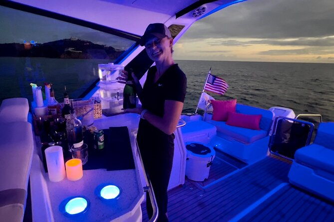 private-luxury-catamaran-champagne-sunset-cruise