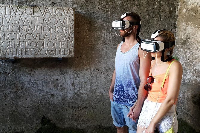 private-pompeii-tour-with-3d-virtual-reality-headset-tour-assistant-only-2