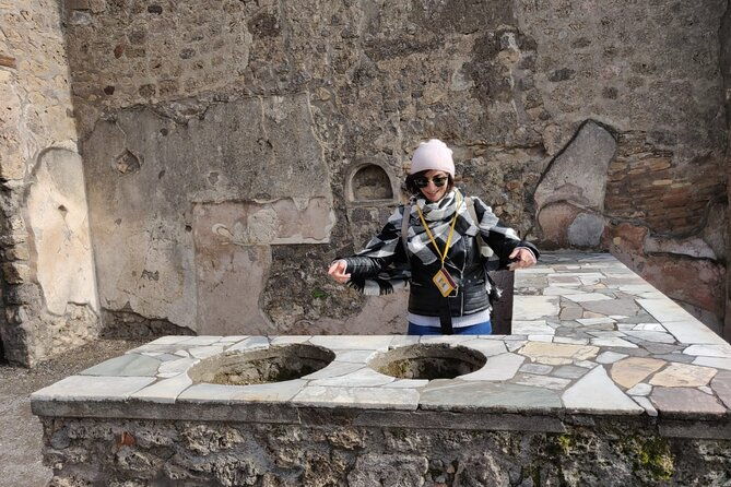 private-pompeii-tour-with-fast-entrance-tickets-to-the-ruins-exclusive-guide