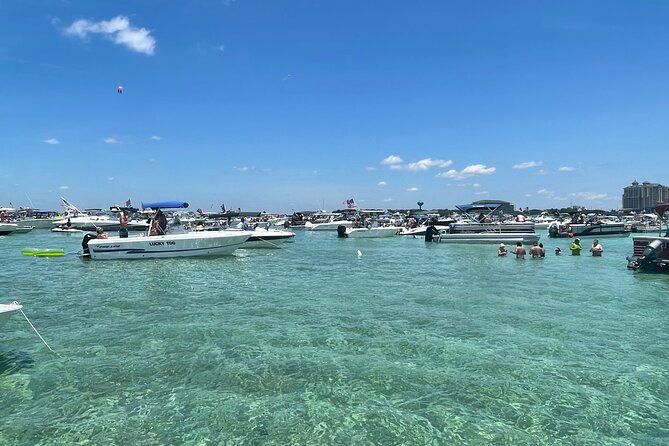 private-pontoon-in-crab-island-with-captain