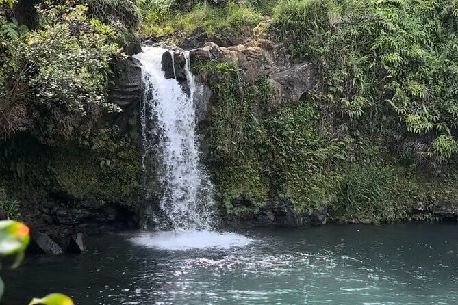private-road-to-hana-maui-open-air-jeep-tour
