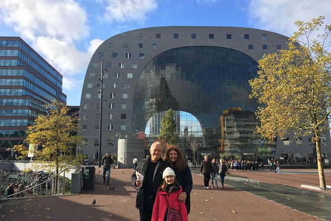private-rotterdam-walking-tour-guided-by-architects