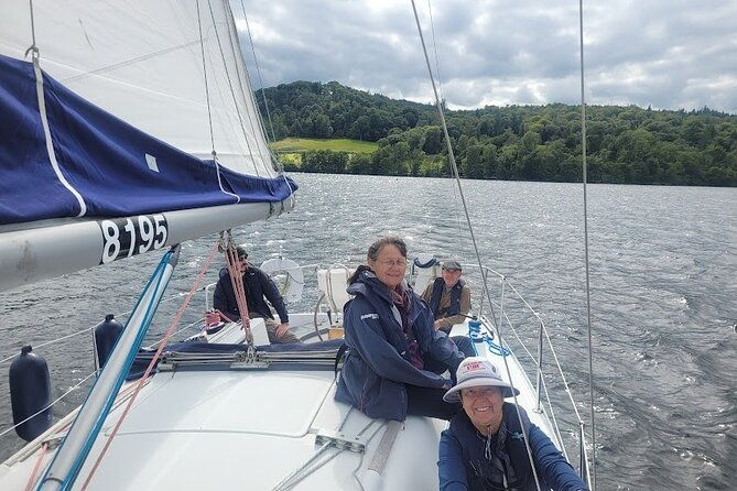 private-sail-and-dine-experience-on-lake-windermere