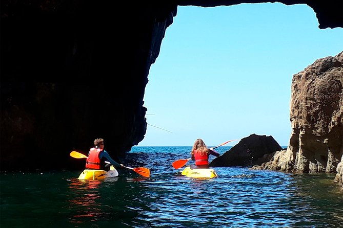 private-sea-kayaking-in-cascais-bay-lisbon-glide-explore-3