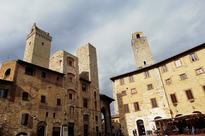 private-siena-to-florence-chianti-and-san-gimignano-transfer-tour