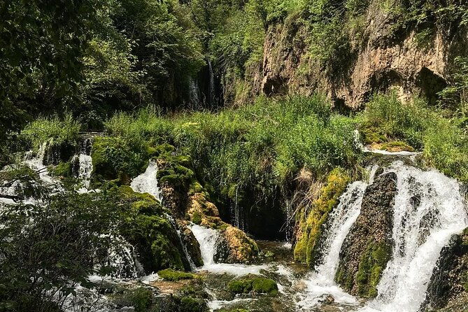 private-spearfish-canyon-hike