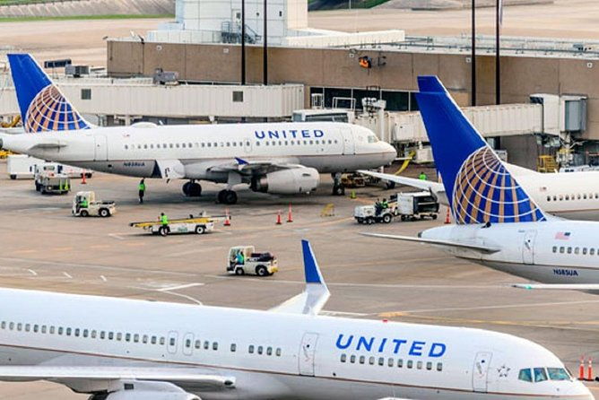 private-suv-transfer-houston-iah-airport-to-galveston-for-6-pax