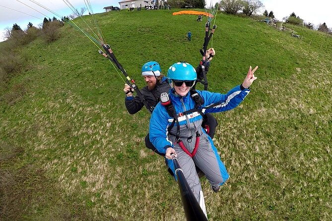 private-tandem-paragliding-in-soca-valley-3