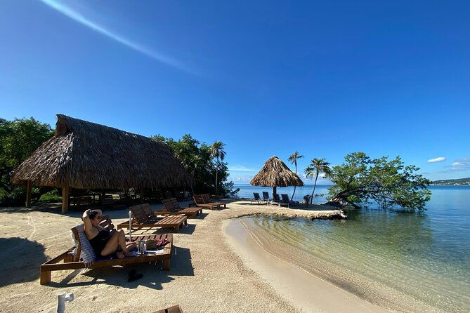 private-tour-in-bradys-cay-at-roatan-honduras