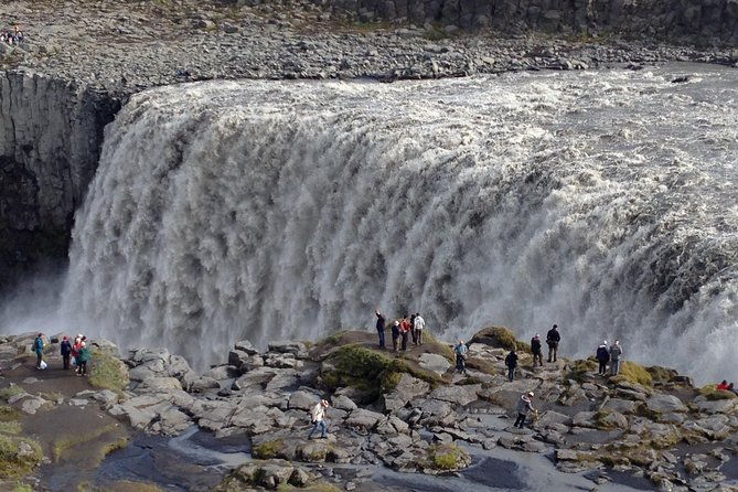 private-tour-tailor-made-tour-from-akureyri-e-g-lake-myvatn-godafoss-dettifoss