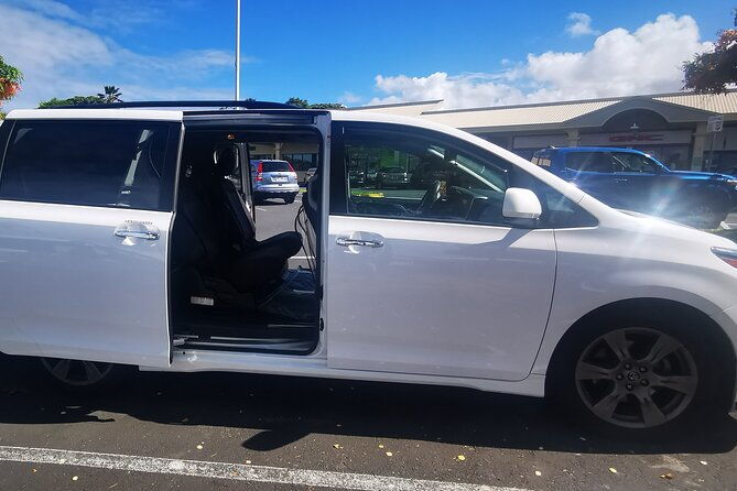 private-transfer-from-hotels-in-waikoloa-waimea-to-kona-international-airport