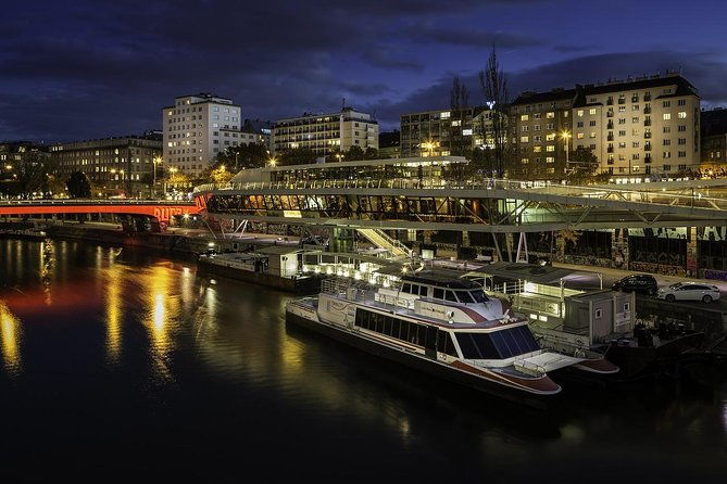 private-transfer-from-munich-to-vienna-with-2-hours-for-sightseeing