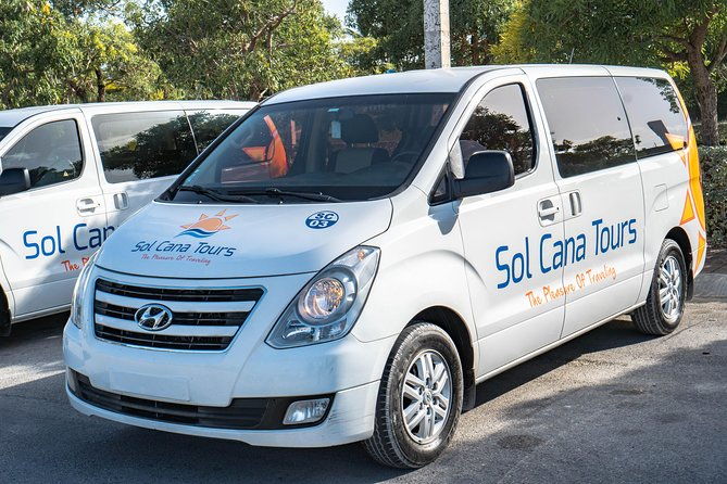 private-transfer-from-punta-cana-airport-to-uvero-alto-hotels
