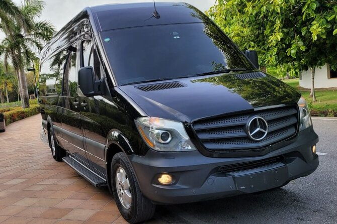 private-transfer-from-santiago-airport-to-puerto-plata-2