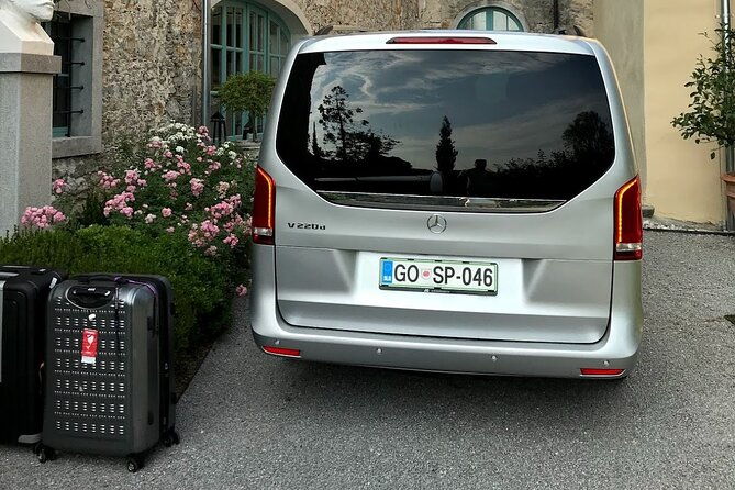 private-transfer-from-trieste-to-venice-airport-venice-city
