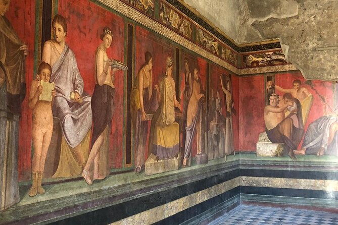 private-transfer-sorrento-to-naples-or-reverse-with-3-hours-stop-in-pompeii