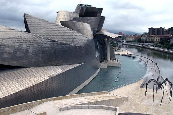 private-transfer-tour-san-sebastian-to-bilbao-along-the-basque-coast