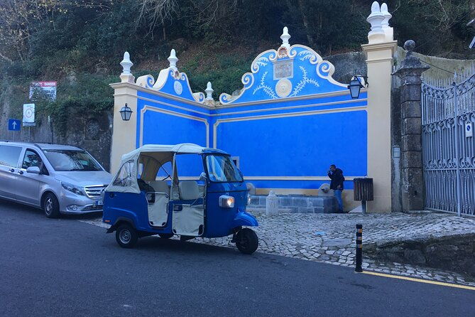 private-tuk-tuk-tour-of-sintra-and-beaches-in-2-5h