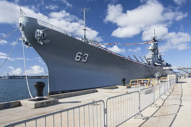private-uss-arizona-and-uss-missouri-pearl-harbor-tour