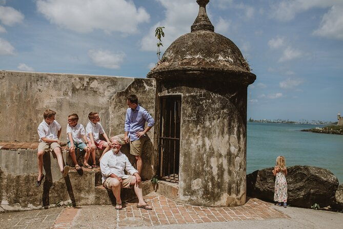 private-vacation-photo-session-with-local-photographer-in-san-juan