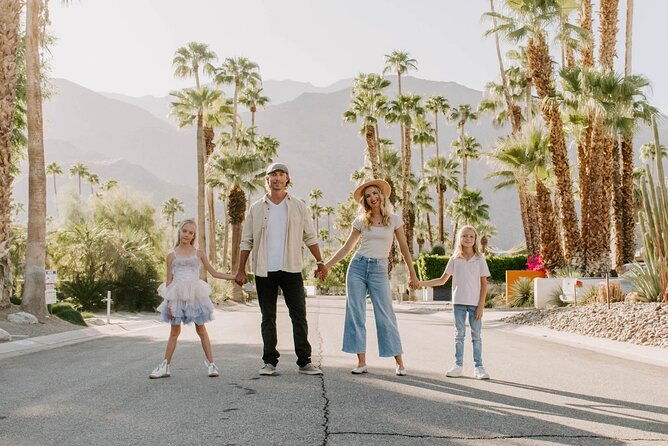private-vacation-photography-session-with-photographer-in-palm-springs