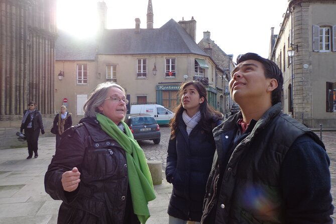 private-walking-guided-tour-of-historic-bayeux-english-or-french-2