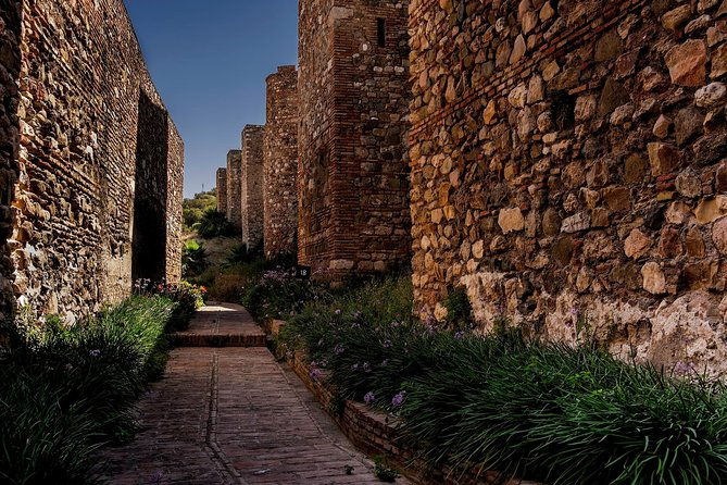 private-walking-tour-in-malaga