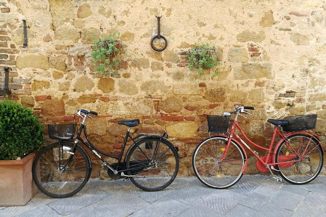 private-walking-tour-of-pienza-with-licensed-tour-guide