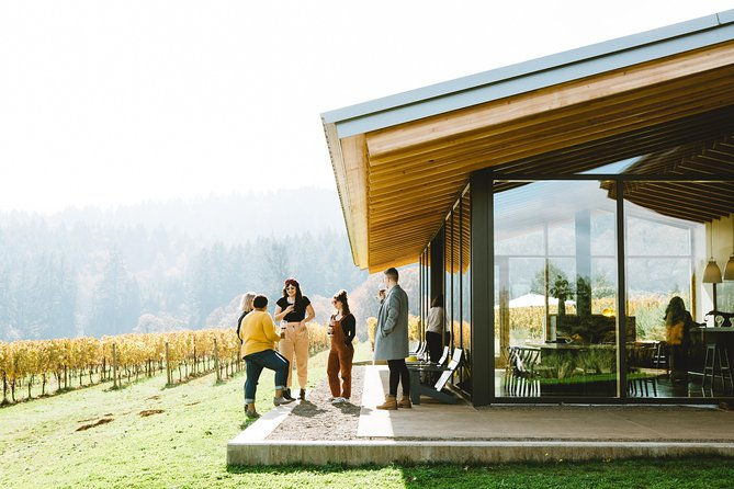 private-wine-tour-with-local-sommelier