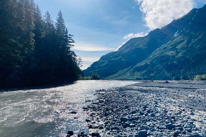 rafting-adventure-on-resurrection-river-from-seward-alaska-2